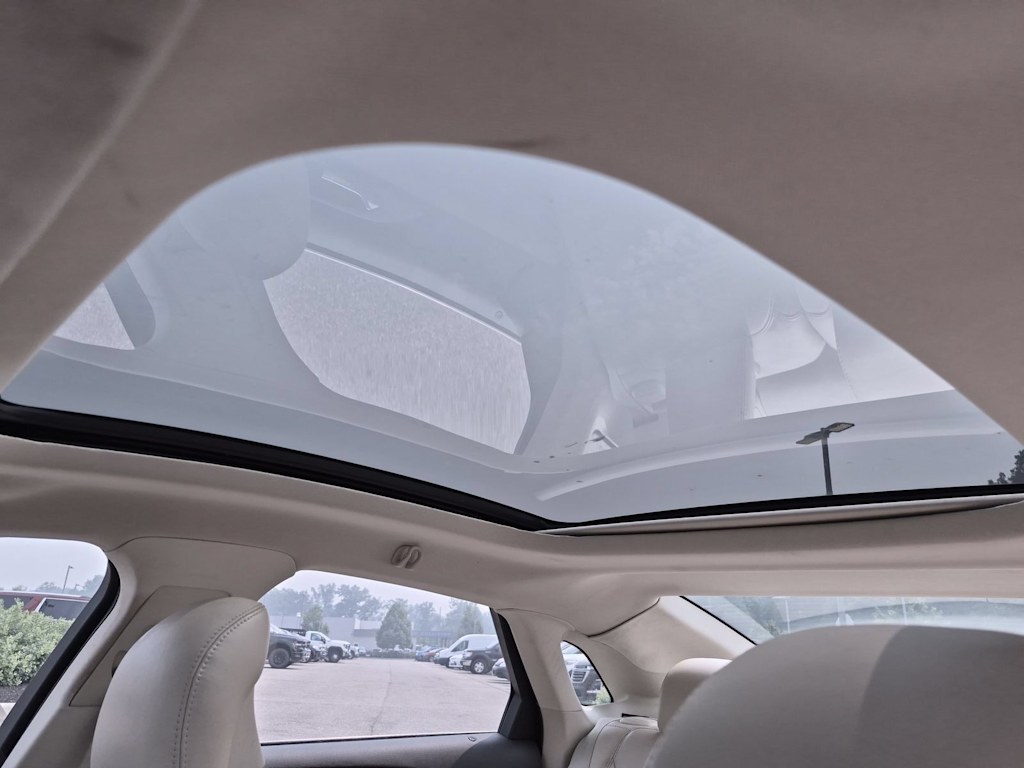 Thumbnail: 2014 Lincoln MKZ - 26