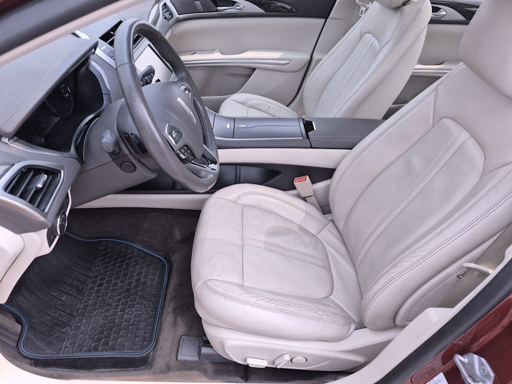 Thumbnail: 2014 Lincoln MKZ - 10