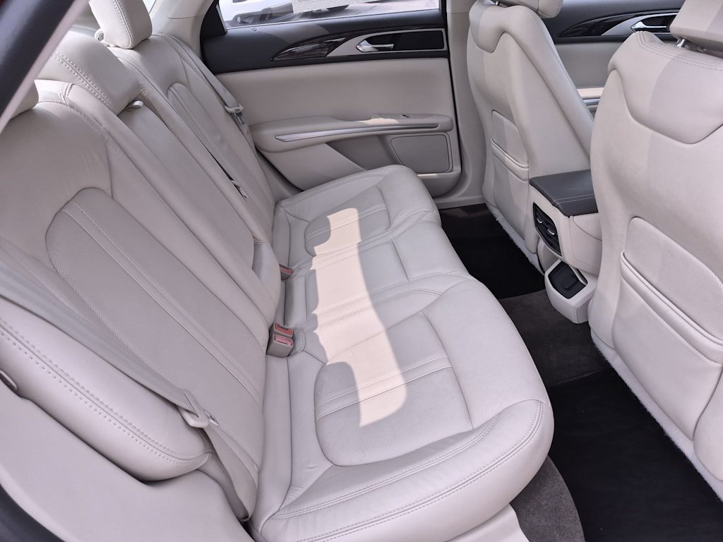 Thumbnail: 2014 Lincoln MKZ - 27