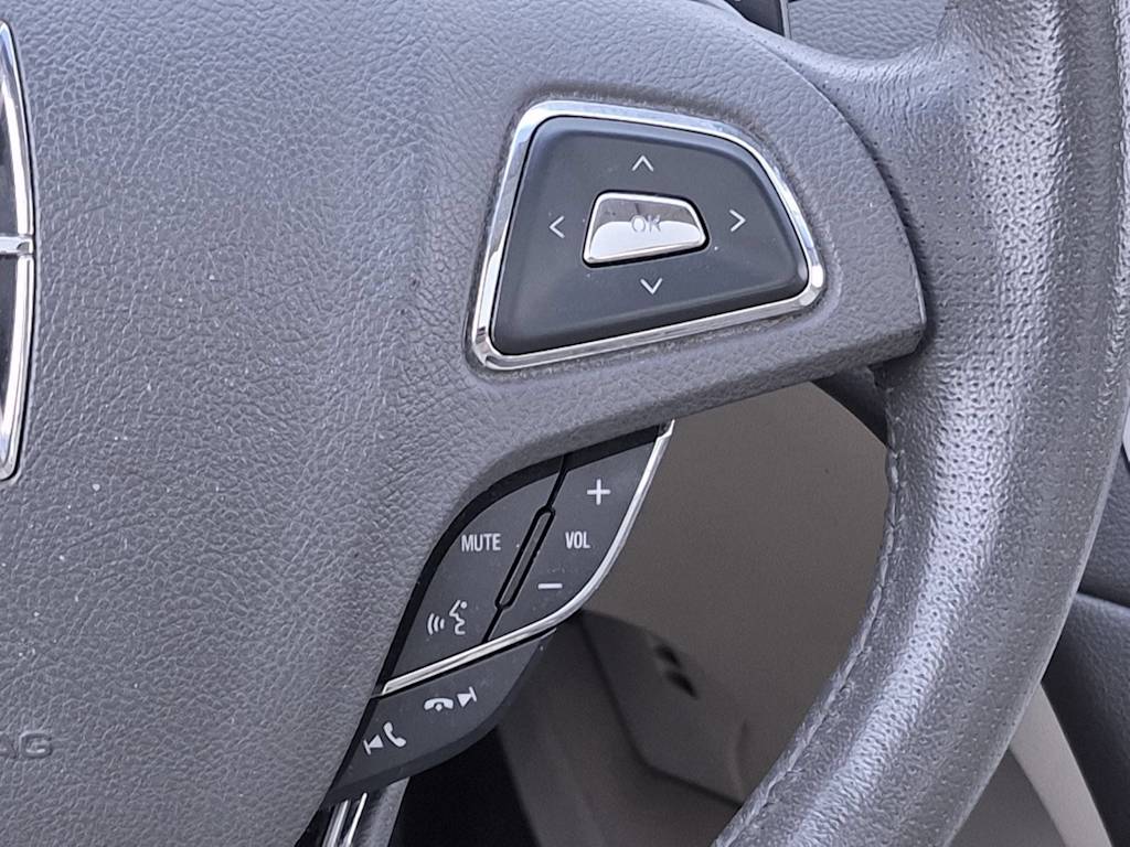Thumbnail: 2014 Lincoln MKZ - 31