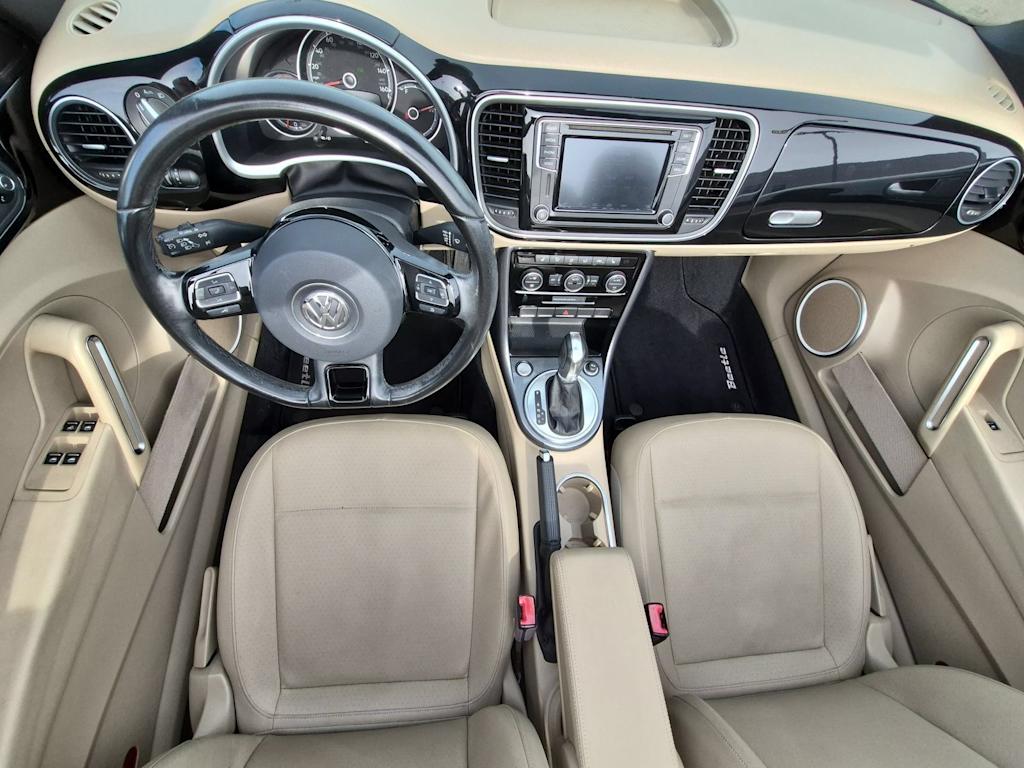 Thumbnail: 2019 Volkswagen Beetle - 9