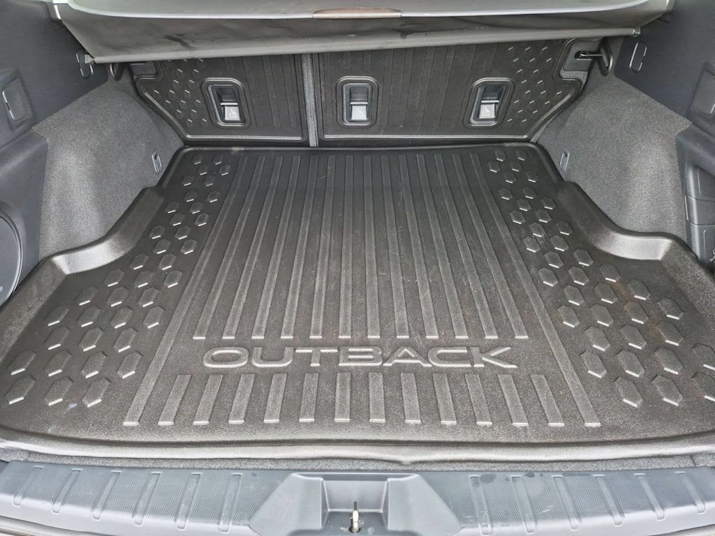 Thumbnail: 2021 Subaru Outback - 17