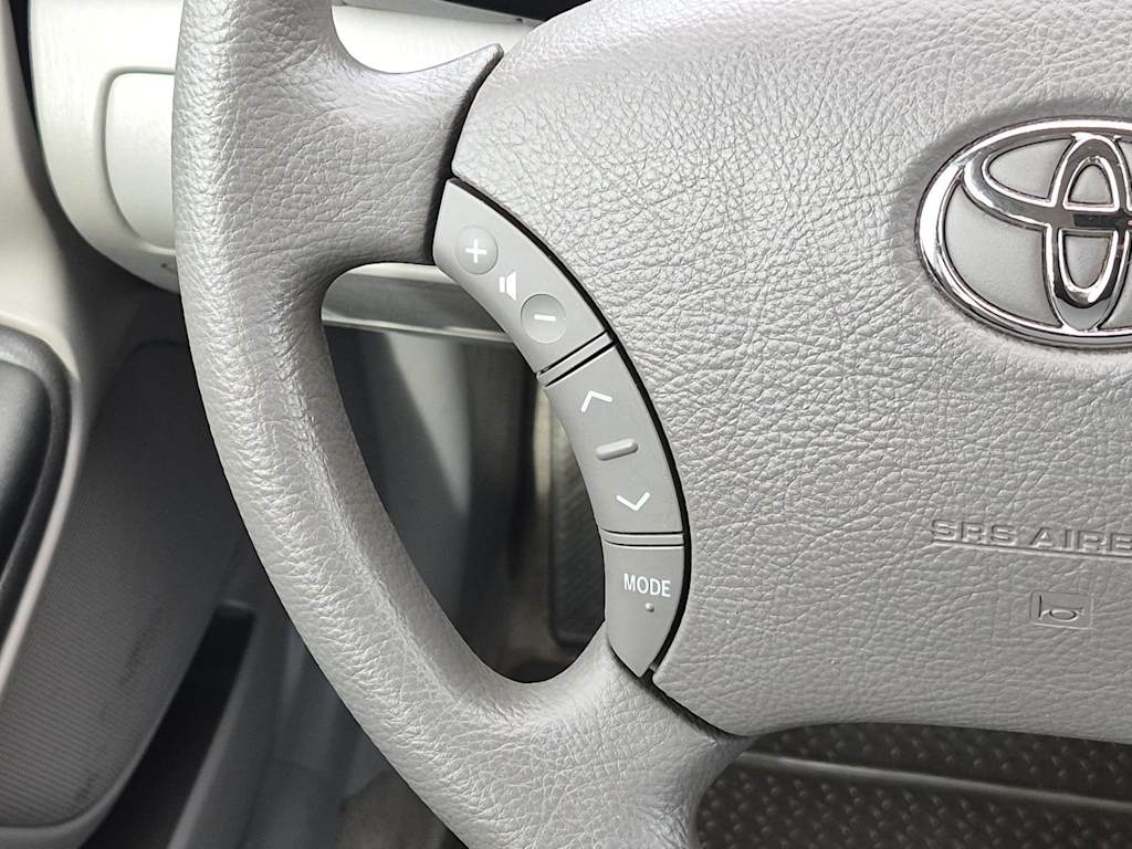 Thumbnail: 2005 Toyota Camry - 29