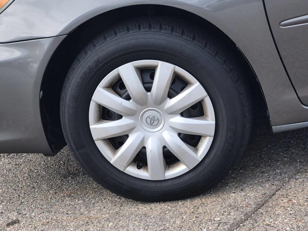 Thumbnail: 2005 Toyota Camry - 8