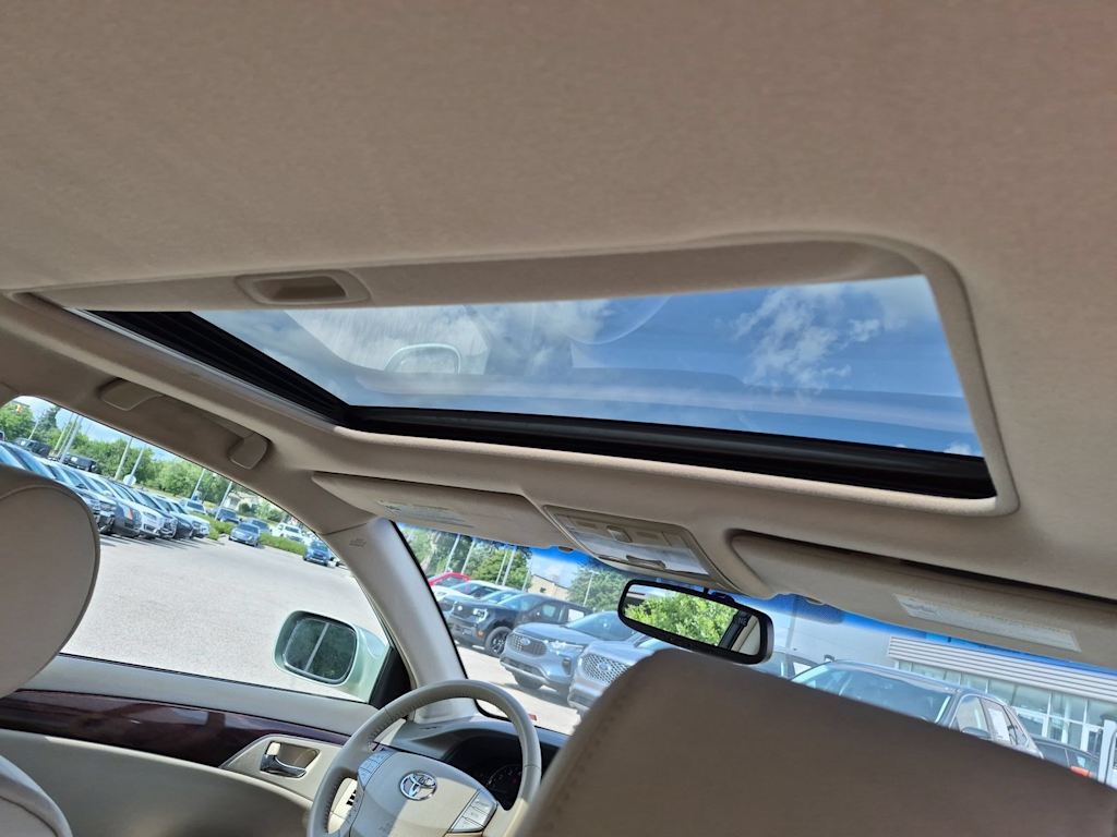 Thumbnail: 2008 Toyota Avalon - 29