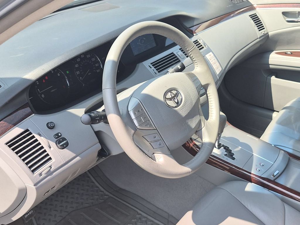 Thumbnail: 2008 Toyota Avalon - 2