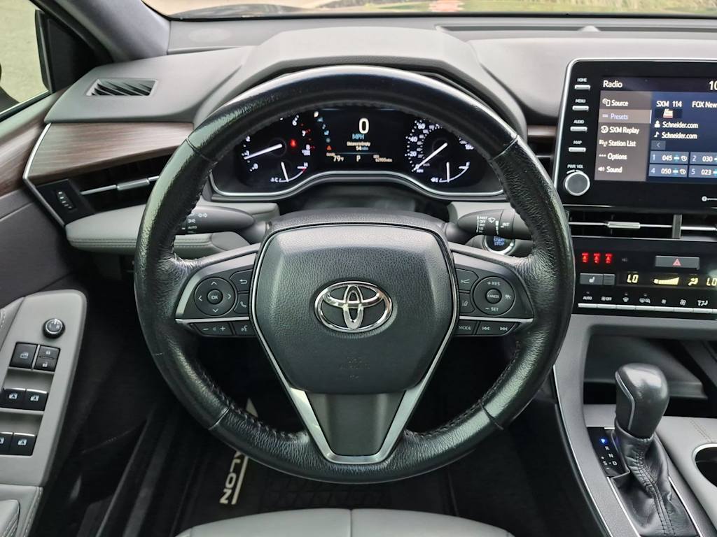 Thumbnail: 2019 Toyota Avalon - 13