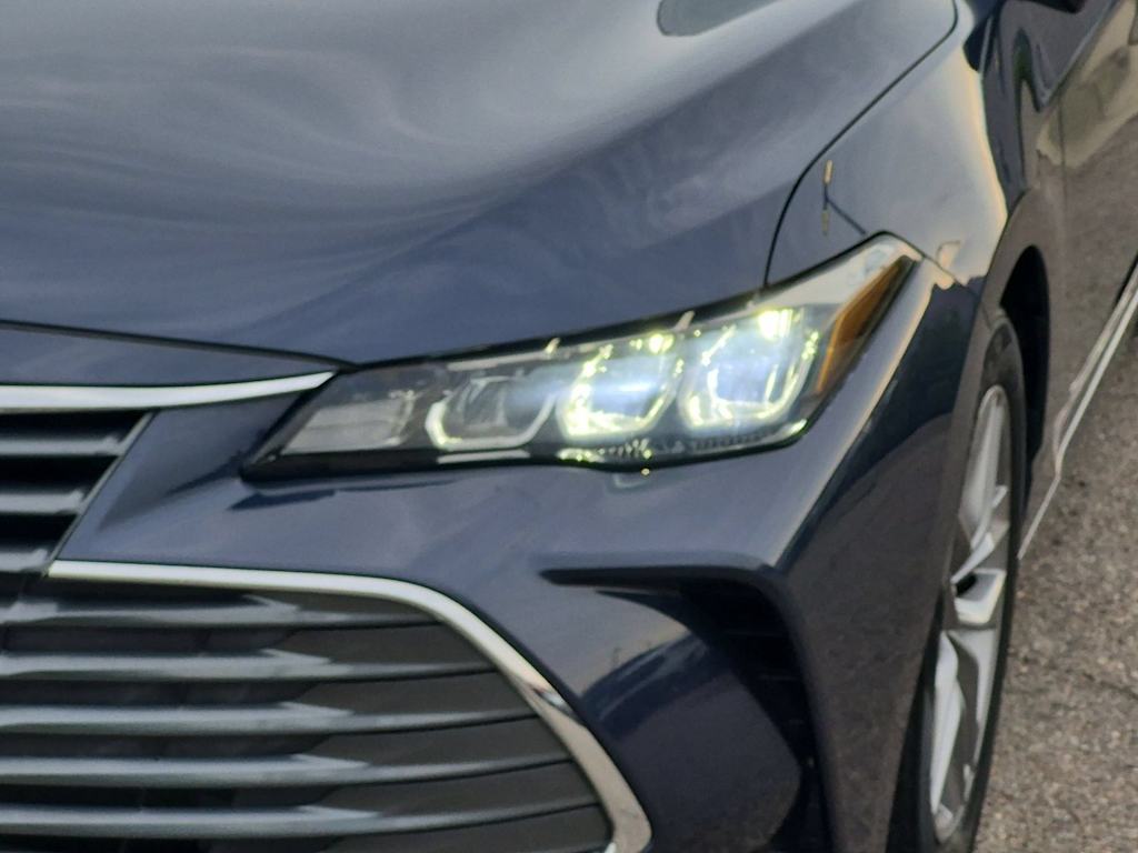 Thumbnail: 2019 Toyota Avalon - 24