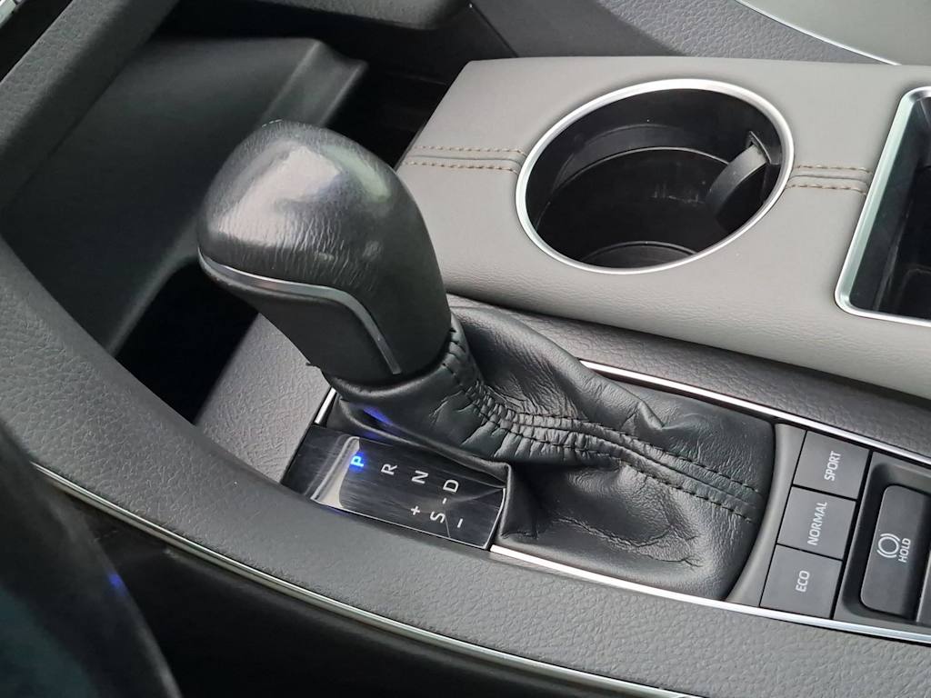 Thumbnail: 2019 Toyota Avalon - 15