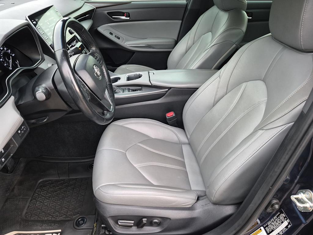 Thumbnail: 2019 Toyota Avalon - 10