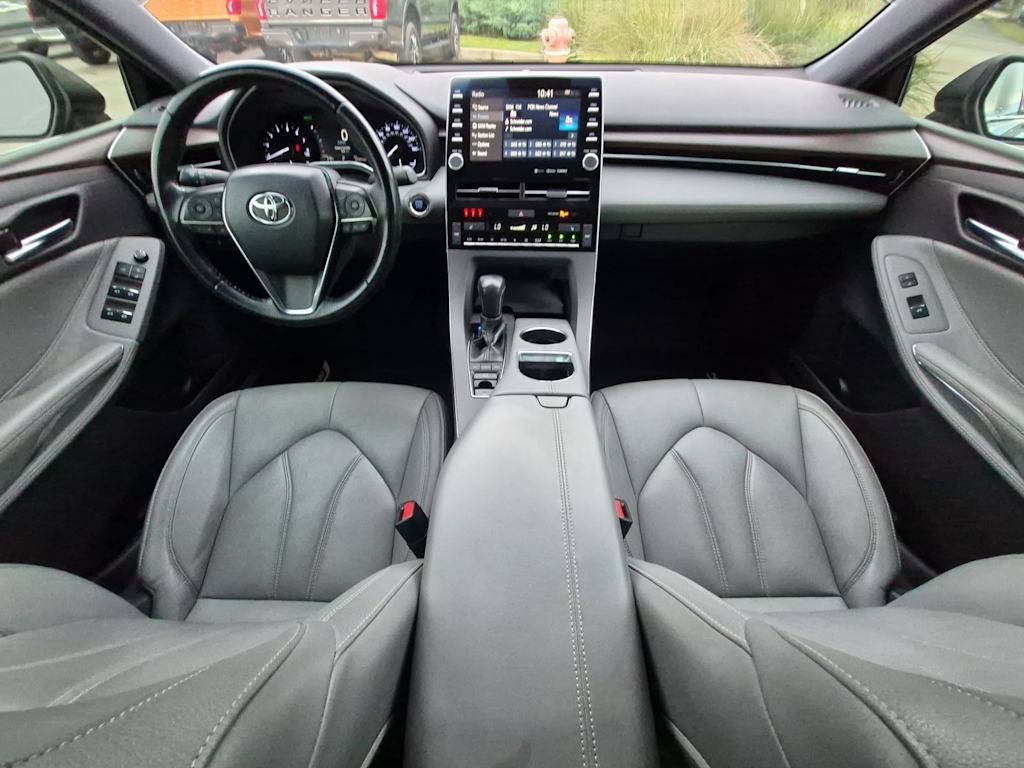 Thumbnail: 2019 Toyota Avalon - 9