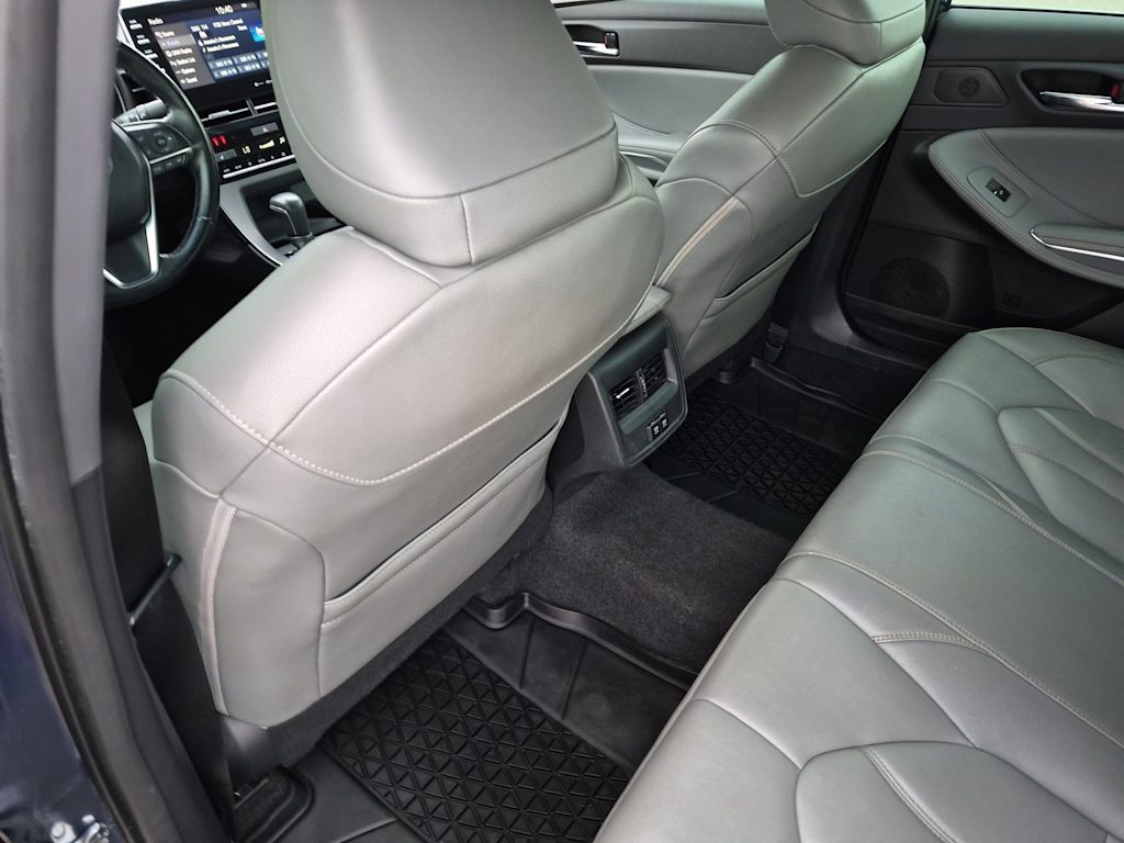 Thumbnail: 2019 Toyota Avalon - 12