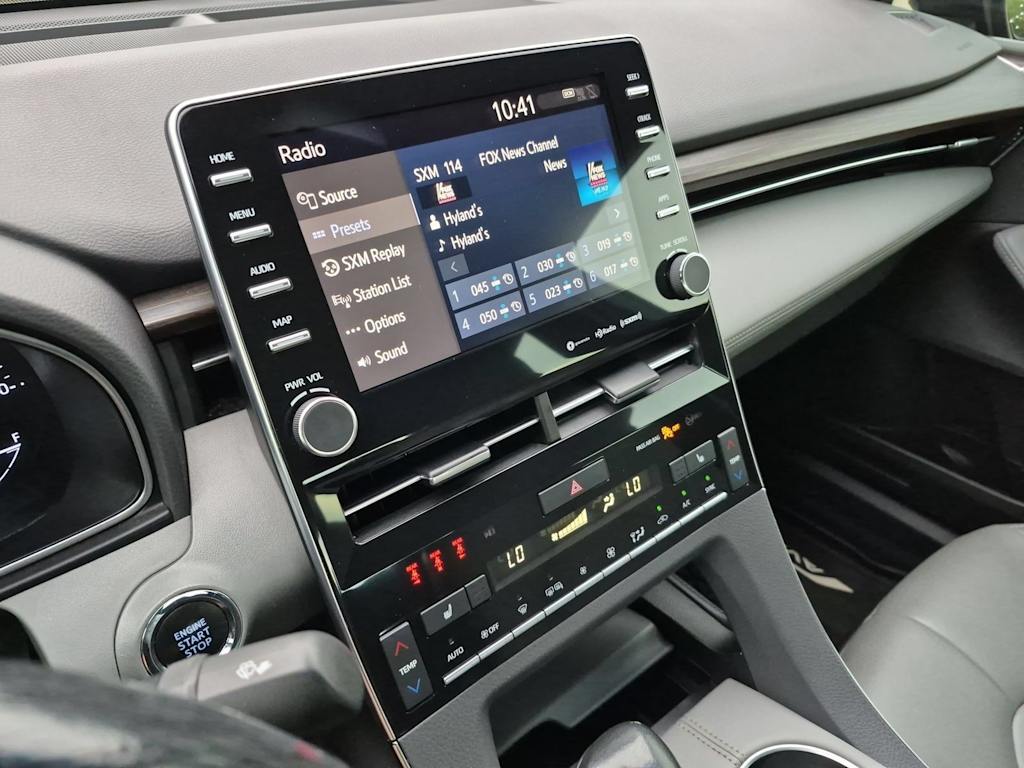 Thumbnail: 2019 Toyota Avalon - 14