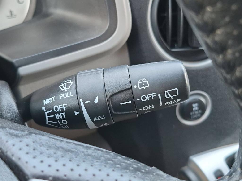 Thumbnail: 2011 Honda Pilot - 31