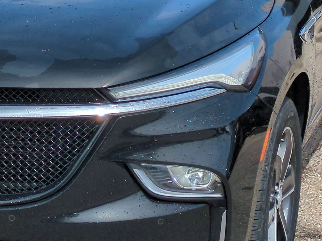 Thumbnail: 2022 Buick Enclave - 18