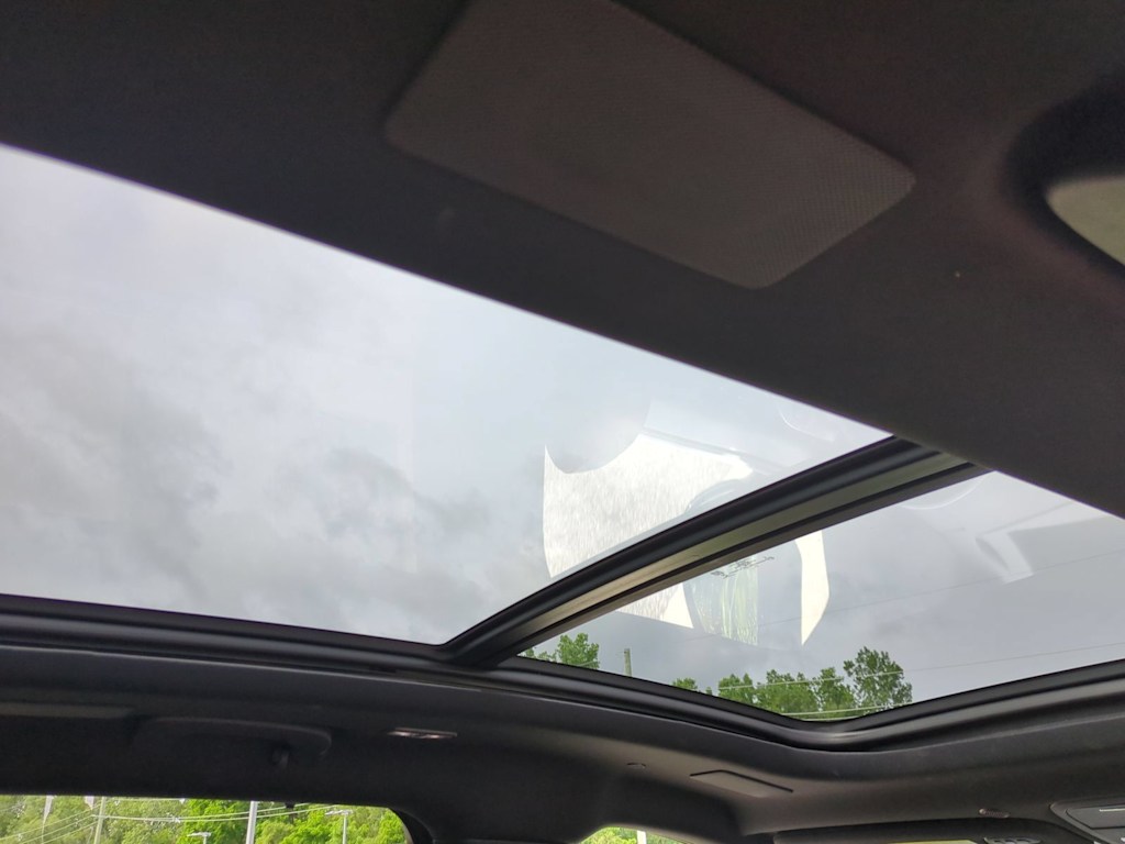 Thumbnail: 2022 Lincoln Aviator - 28