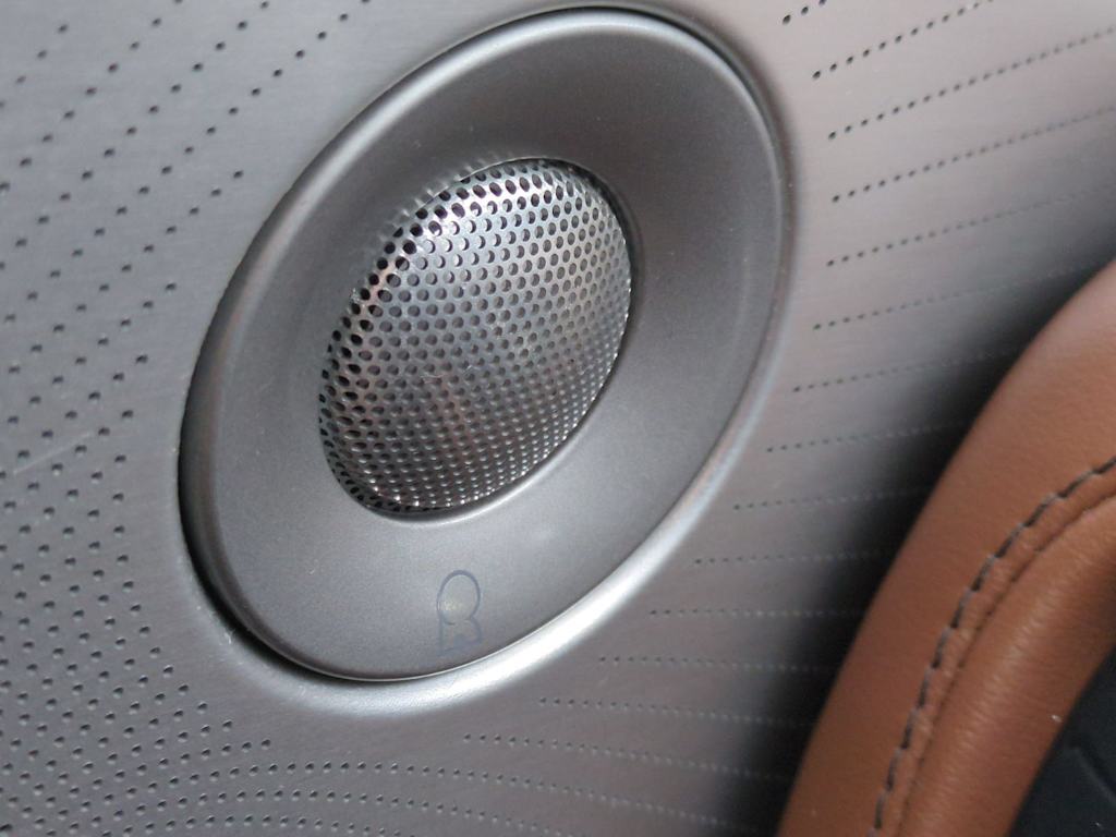Thumbnail: 2022 Lincoln Aviator - 35
