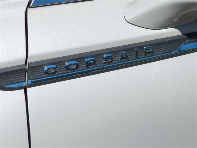 2022 Lincoln Corsair Reserve 24