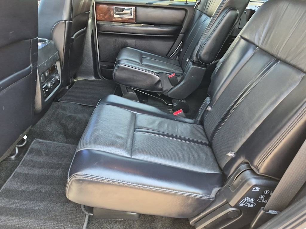 Thumbnail: 2017 Lincoln Navigator - 12