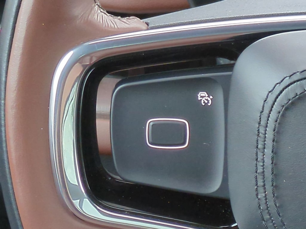 Thumbnail: 2025 Lincoln Navigator - 23