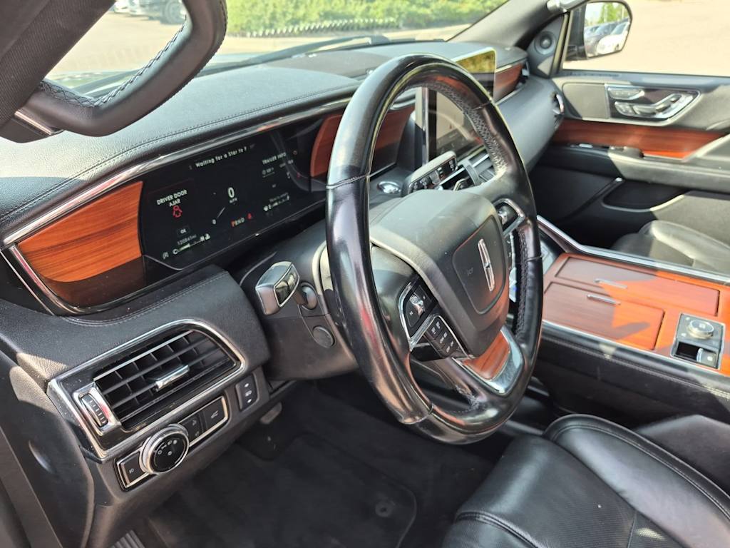 Thumbnail: 2018 Lincoln Navigator - 2