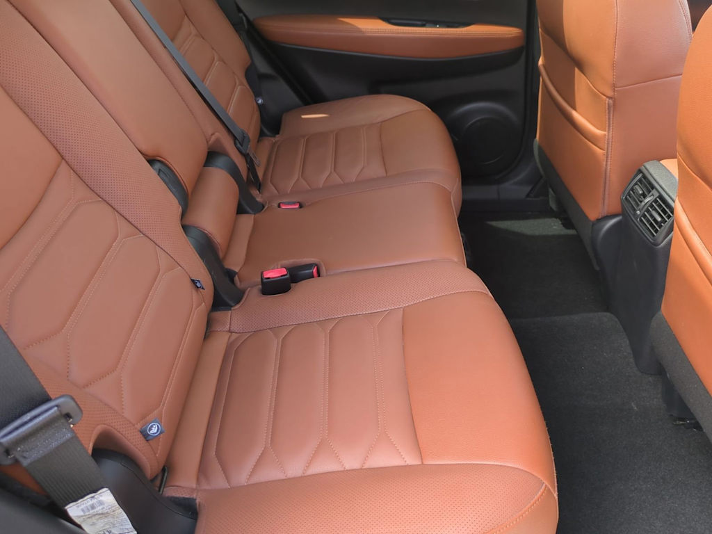 Thumbnail: 2019 Nissan Rogue - 4