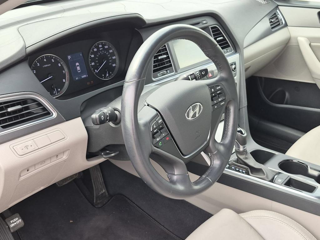 Thumbnail: 2016 Hyundai Sonata - 2