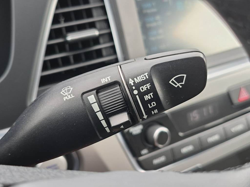 Thumbnail: 2016 Hyundai Sonata - 15