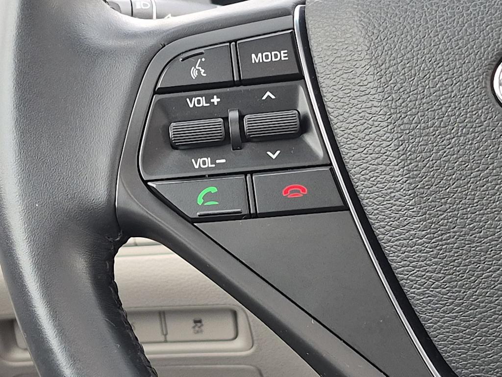 Thumbnail: 2016 Hyundai Sonata - 31