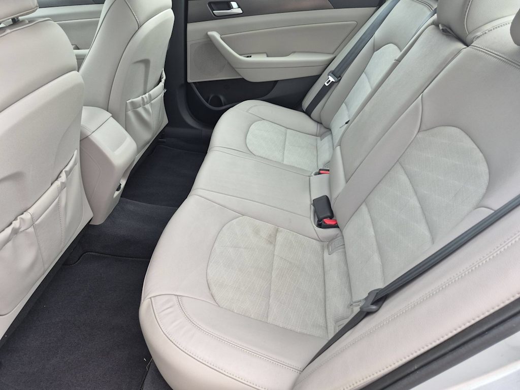 Thumbnail: 2016 Hyundai Sonata - 12