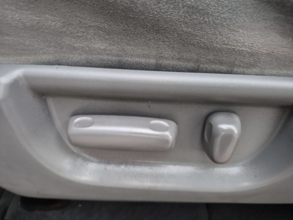 Thumbnail: 2019 Toyota Sequoia - 25