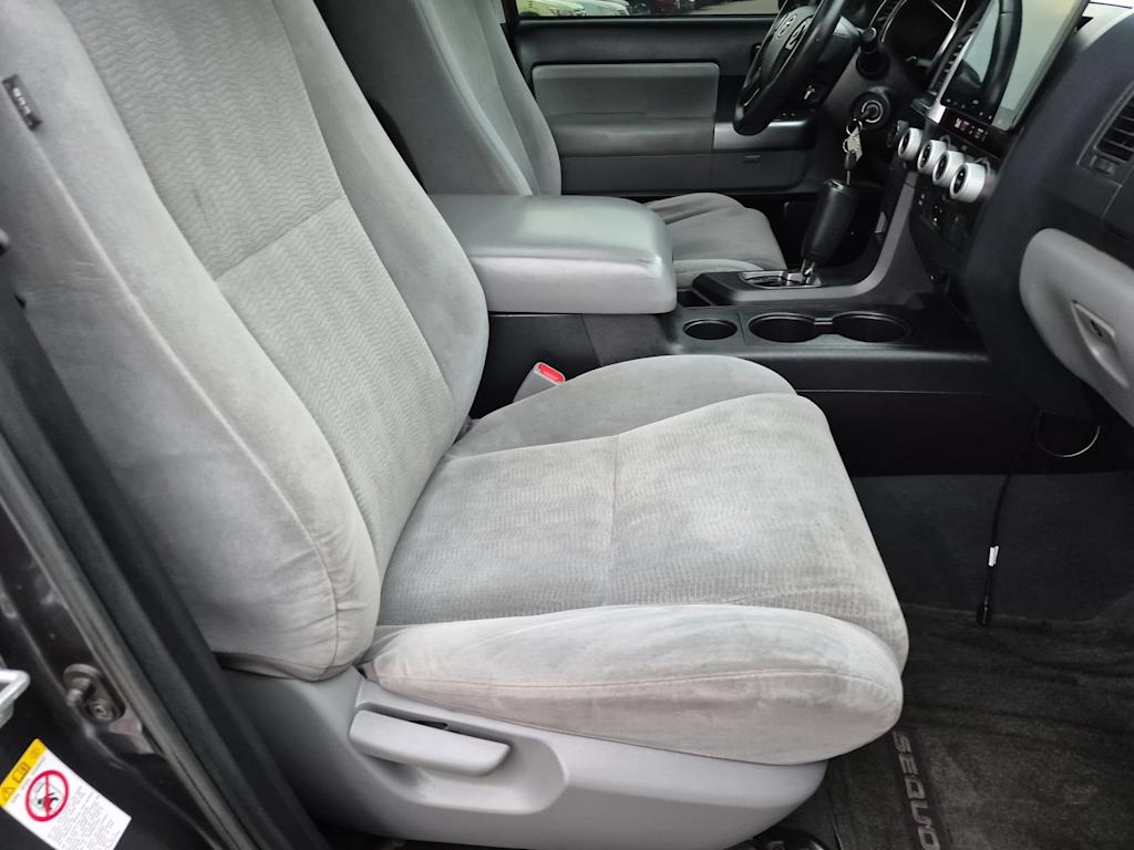 Thumbnail: 2019 Toyota Sequoia - 11