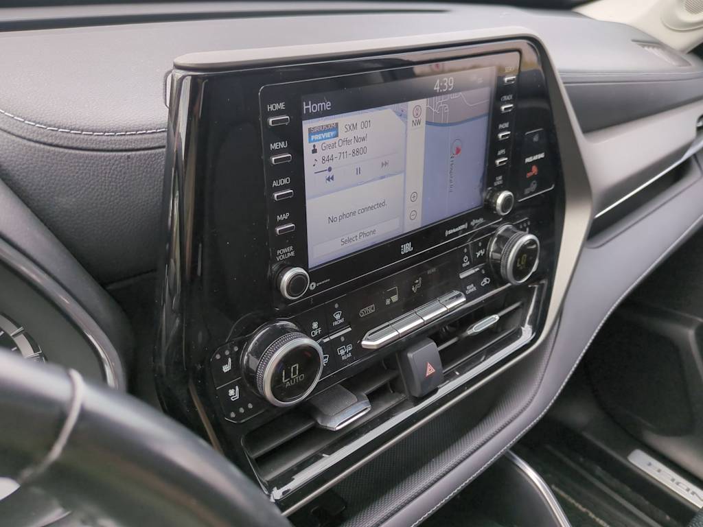 Thumbnail: 2021 Toyota Highlander - 11