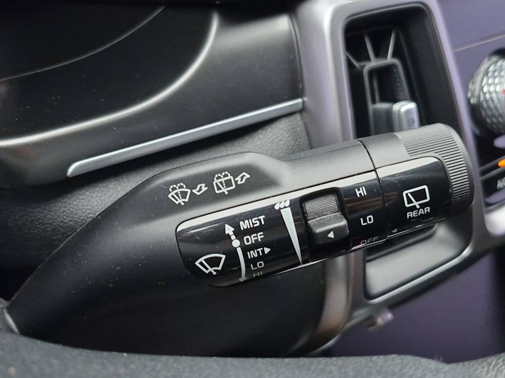 Thumbnail: 2023 Kia Sorento - 29