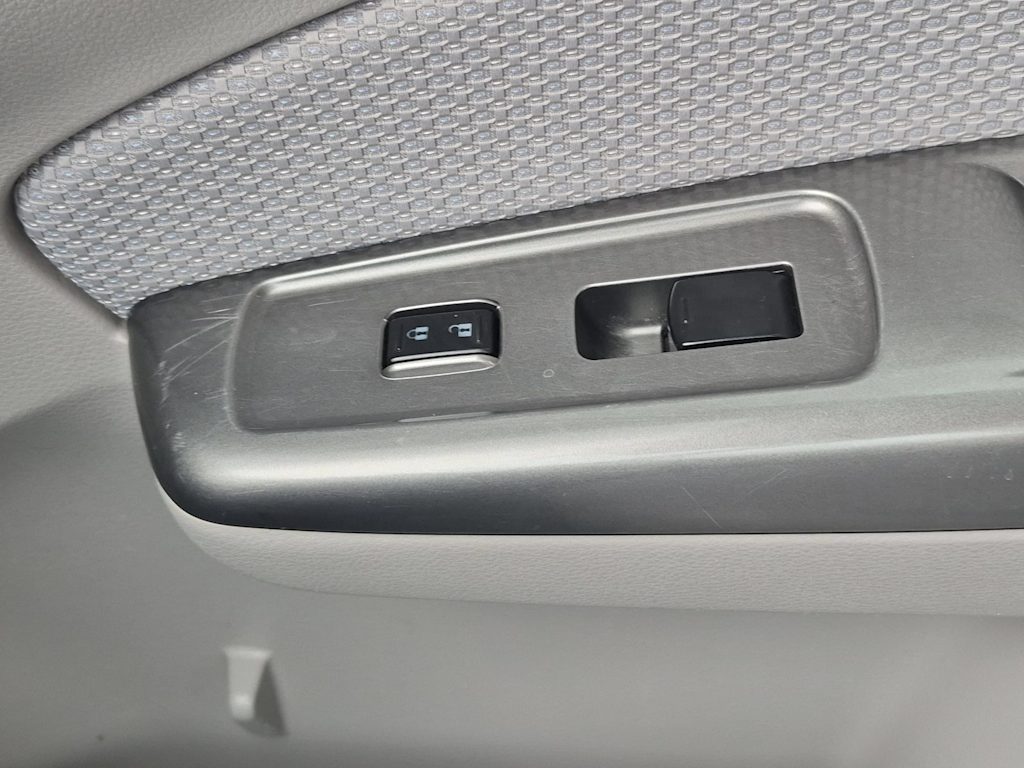 Thumbnail: 2011 Subaru Forester - 32