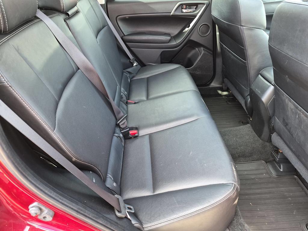 Thumbnail: 2015 Subaru Forester - 27