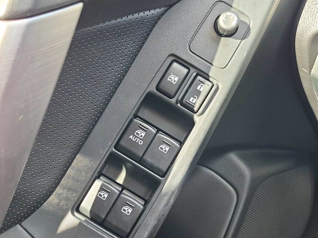 Thumbnail: 2015 Subaru Forester - 33