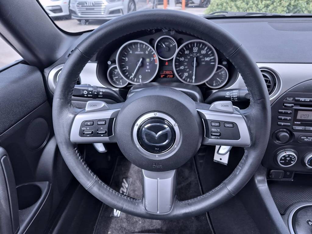 Thumbnail: 2010 Mazda MX-5 Miata - 11