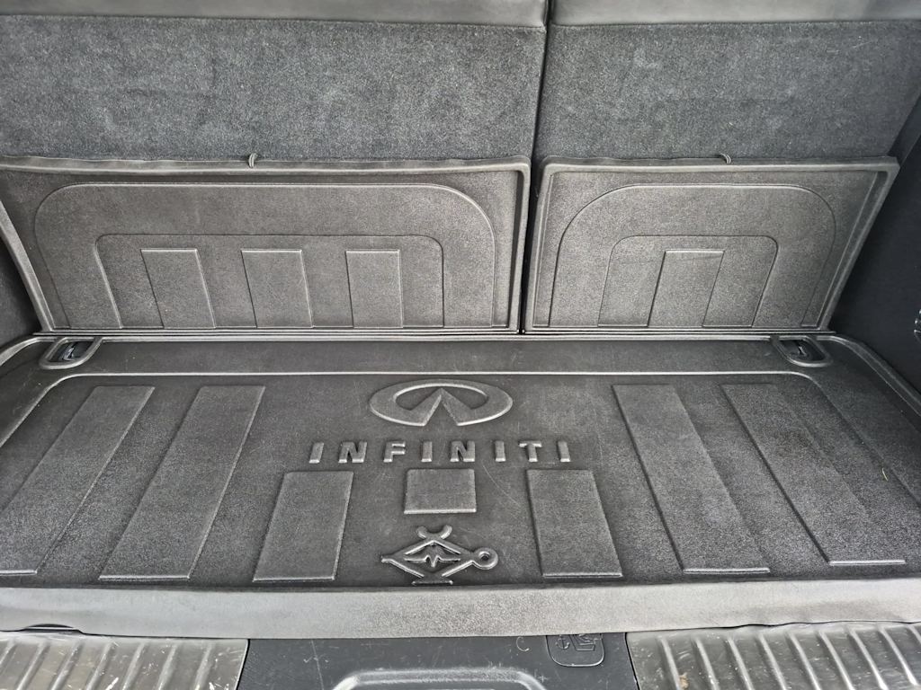 Thumbnail: 2015 INFINITI QX80 - 37