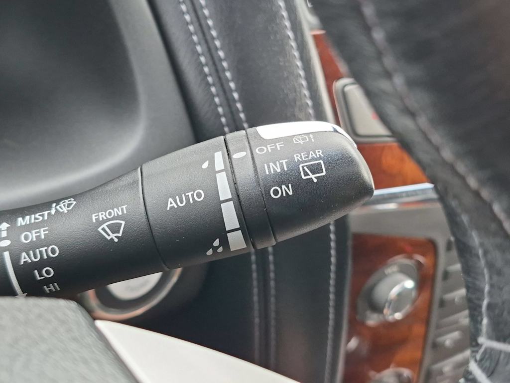 Thumbnail: 2015 INFINITI QX80 - 31