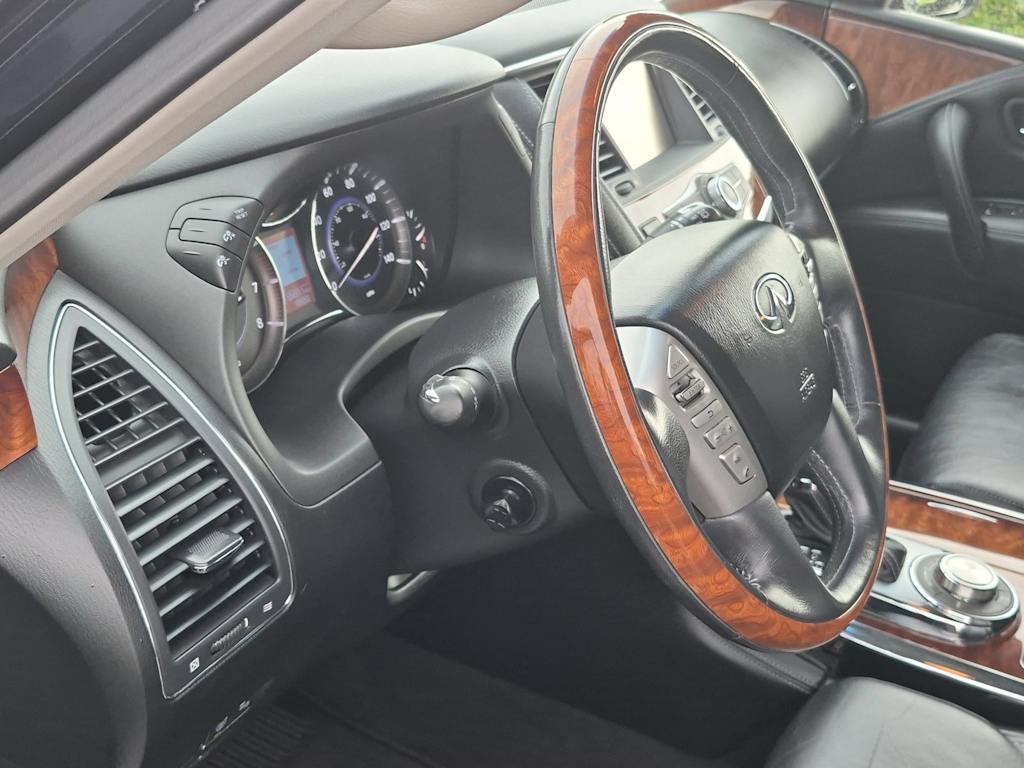 Thumbnail: 2015 INFINITI QX80 - 14