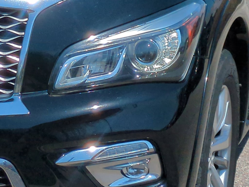 Thumbnail: 2016 INFINITI QX80 - 19