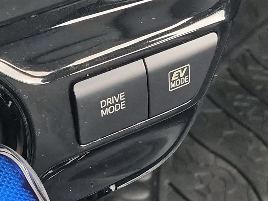 Thumbnail: 2019 Toyota Prius - 33