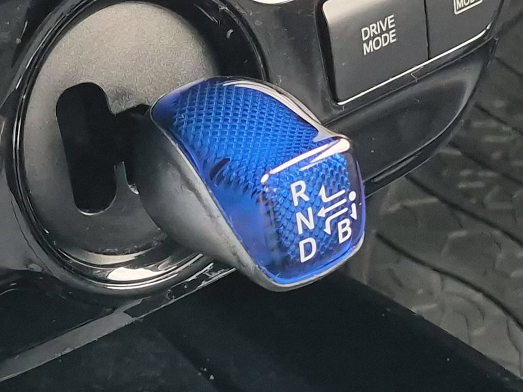 Thumbnail: 2019 Toyota Prius - 34