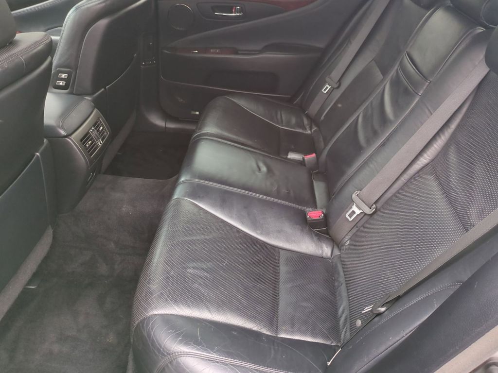 Thumbnail: 2008 Lexus LS - 12