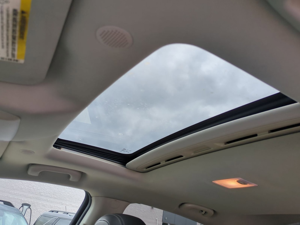 Thumbnail: 2015 Buick Encore - 27