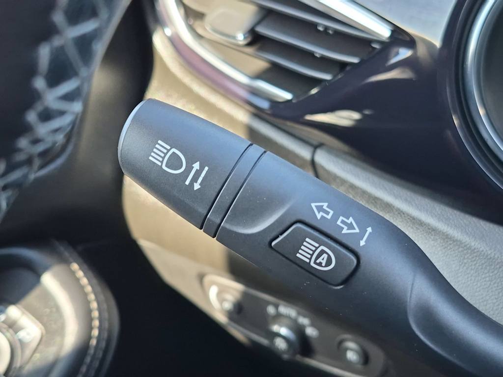 Thumbnail: 2021 Buick Encore GX - 15