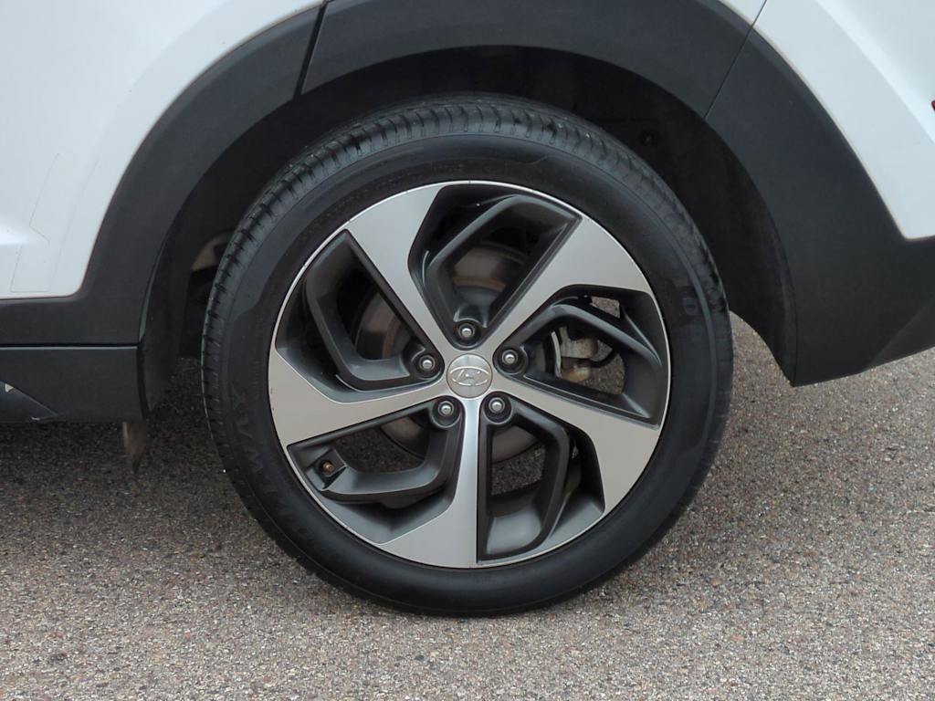 Thumbnail: 2018 Hyundai Tucson - 8
