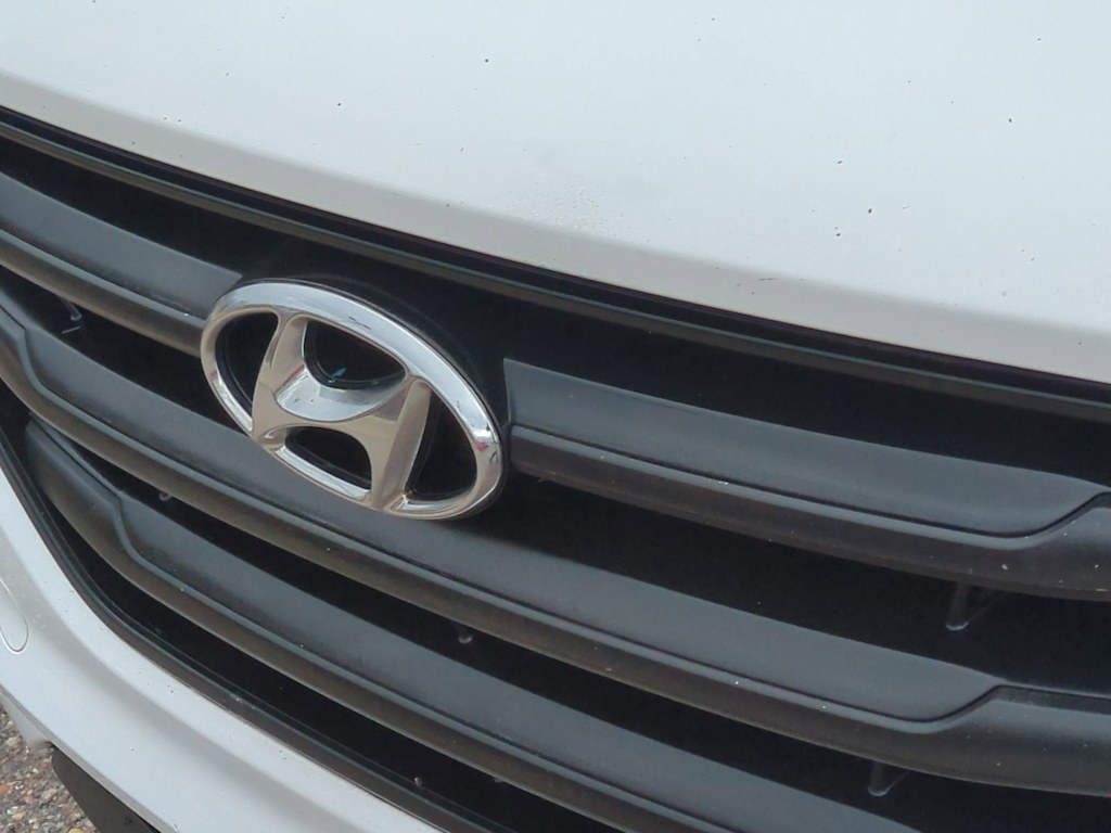 Thumbnail: 2018 Hyundai Tucson - 7