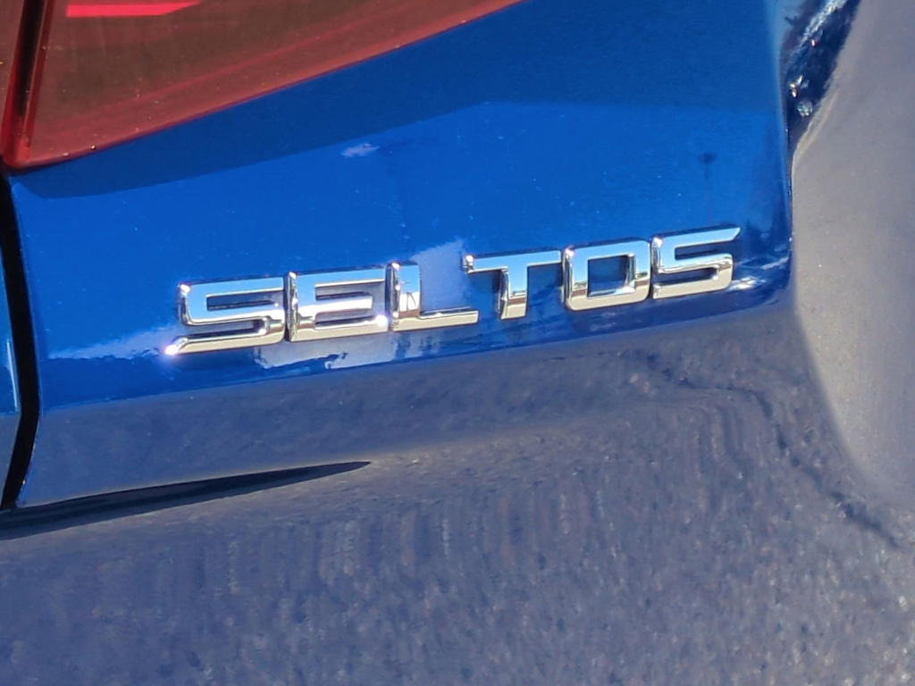 Thumbnail: 2021 Kia Seltos - 25